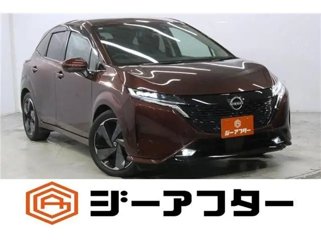 Nissan Aura