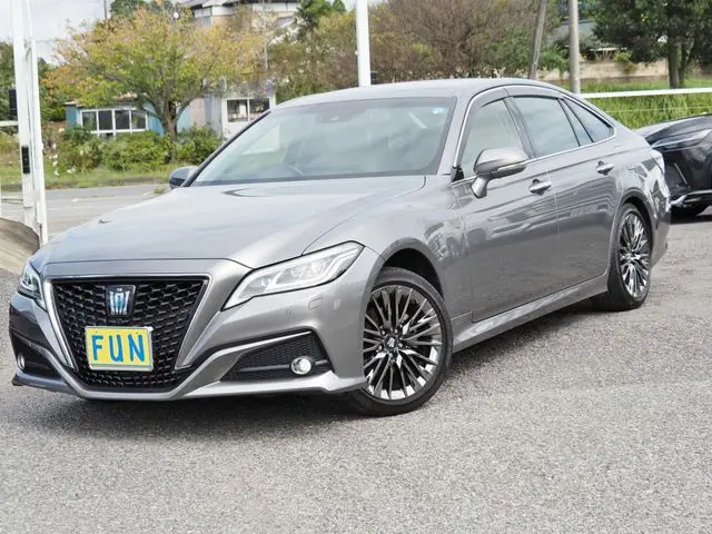 Toyota Crown Hybrid