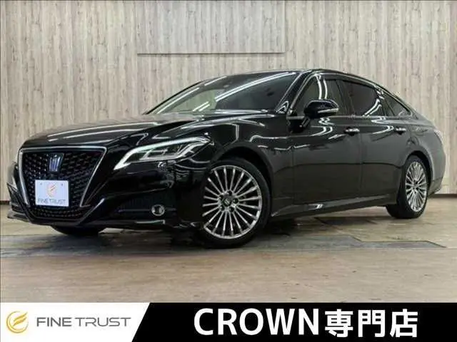 Toyota Crown Hybrid