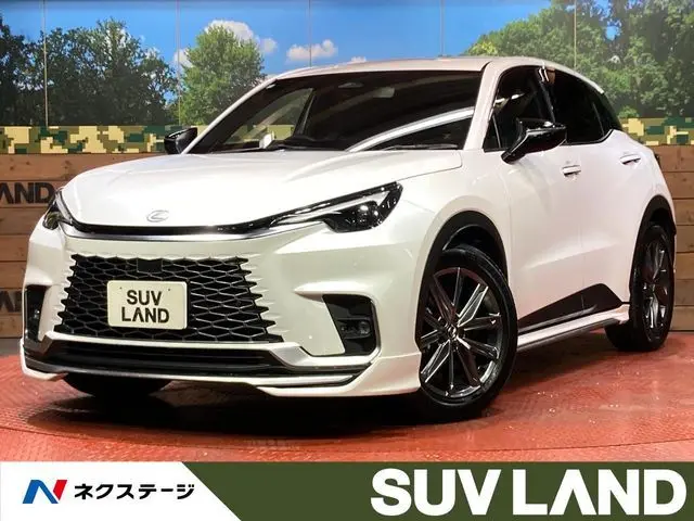 Lexus LBX