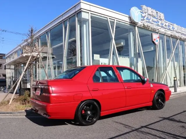 Alfa Romeo 155