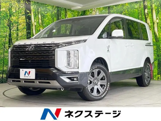 Mitsubishi Delica D:5