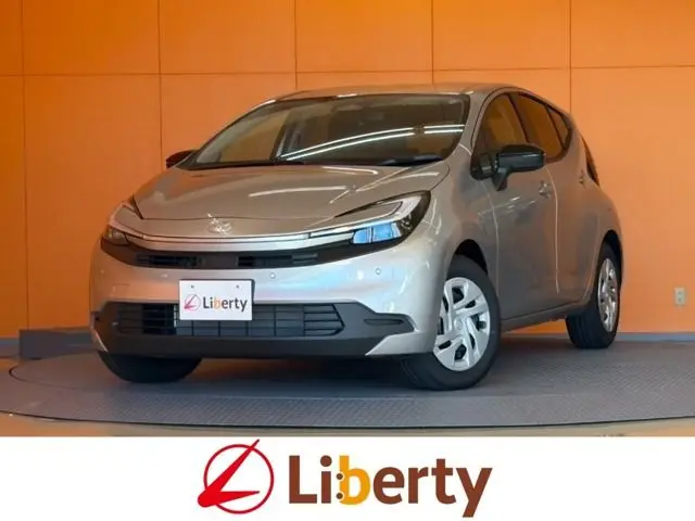 Toyota Aqua fotoğraf 1