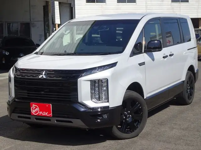Mitsubishi Delica D:5