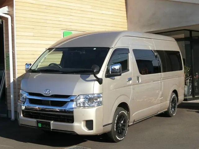 Toyota Hiace Wagon