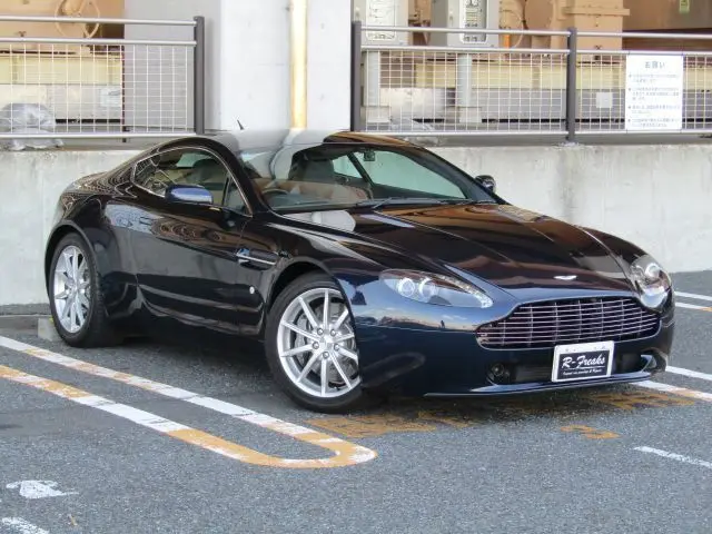 Aston Martin Audi V8