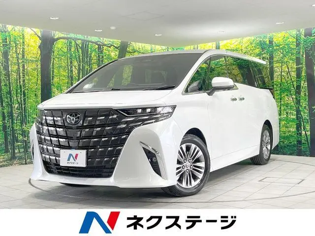 Toyota Alphard photo 1