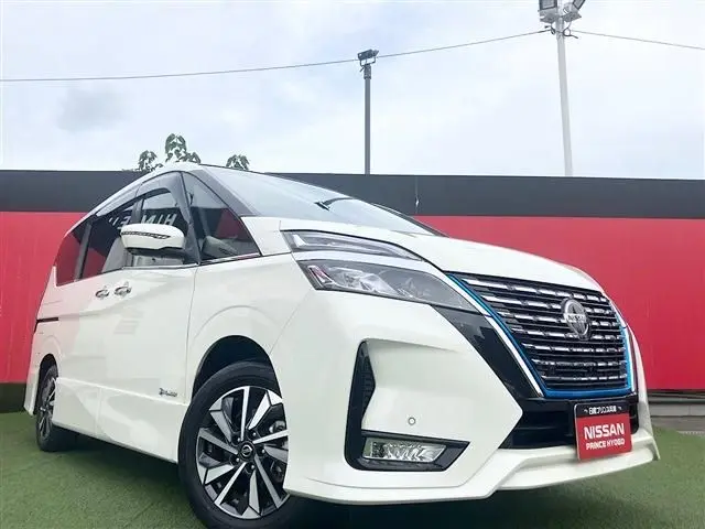 Nissan Serena photo 1