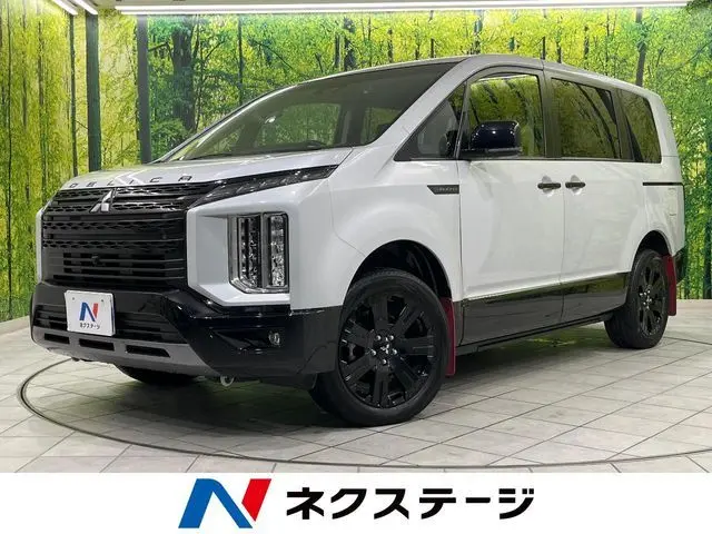 Mitsubishi Delica D:5
