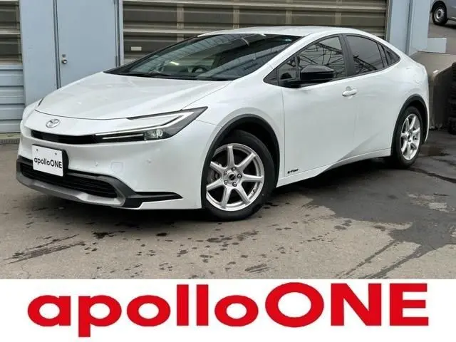Toyota Prius photo 1