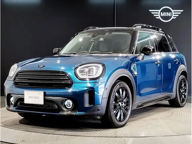 MINI Crossover