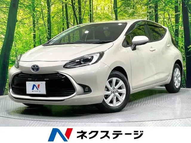 Toyota Aqua photo 1