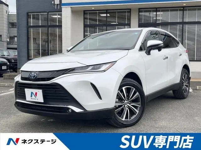 Toyota Harrier Hybrid photo 1
