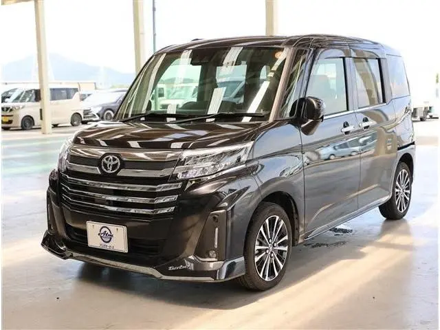 Toyota Roomy fotoğraf 1