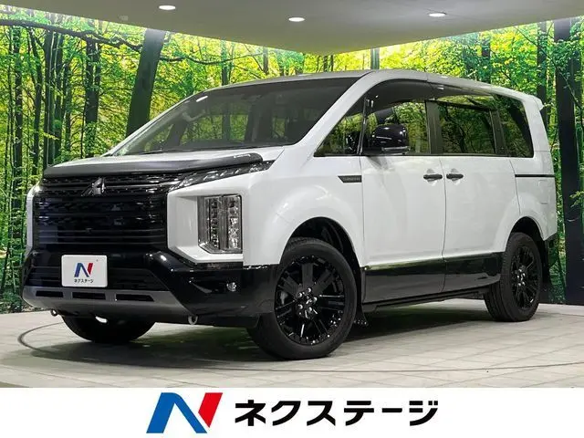 Mitsubishi Delica D:5
