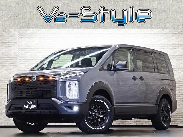 Mitsubishi Delica D:5