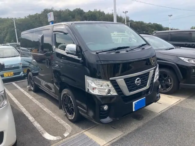 Nissan NV350 Caravan