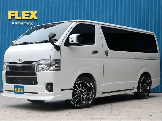 Toyota Hiace Van fotoğraf 1