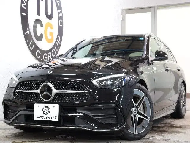 Mercedes-Benz C-Class fotoğraf 1