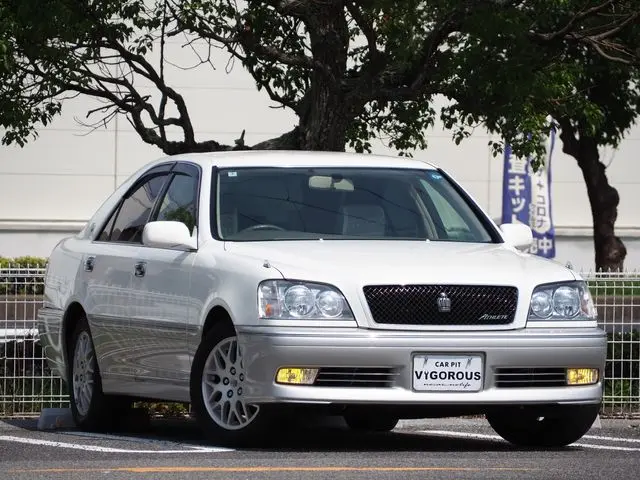 Toyota Crown Sedan