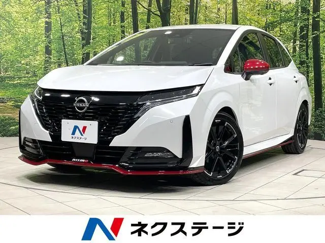 Nissan Aura