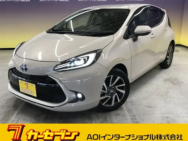 Toyota Aqua photo 1
