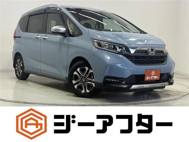 Honda Freed+ photo 1