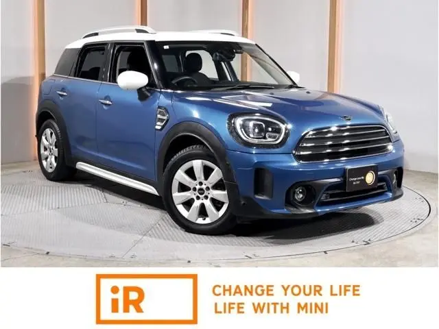 MINI Crossover