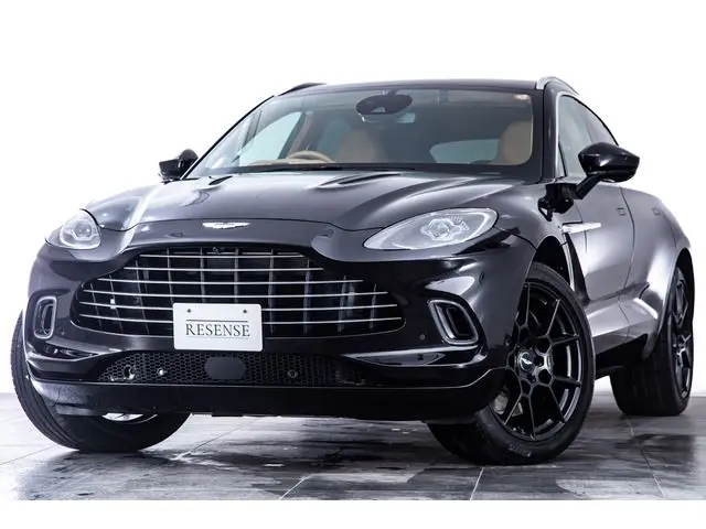 Aston Martin DBX