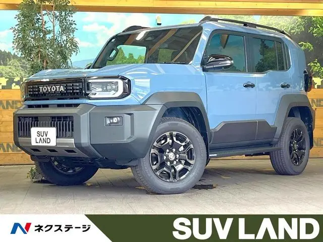 Toyota Land Cruiser FJ