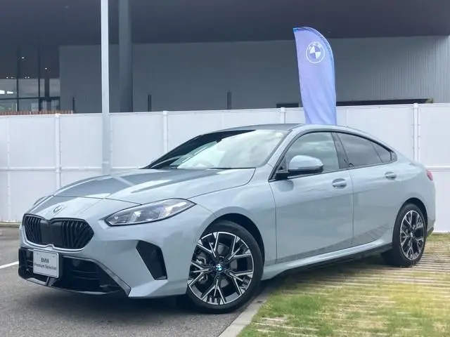 BMW 2 Serisi fotoğraf 1