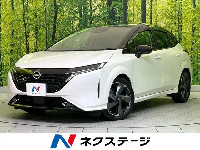 Nissan Aura