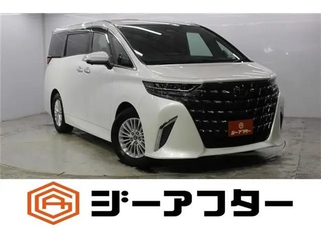 Toyota Alphard Hybrid photo 1