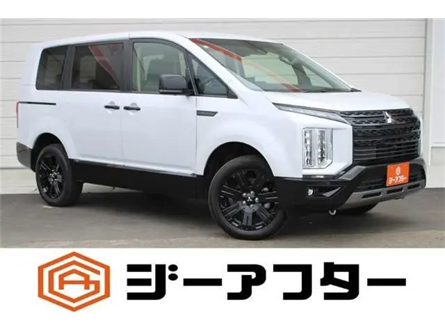 Mitsubishi Delica D:5