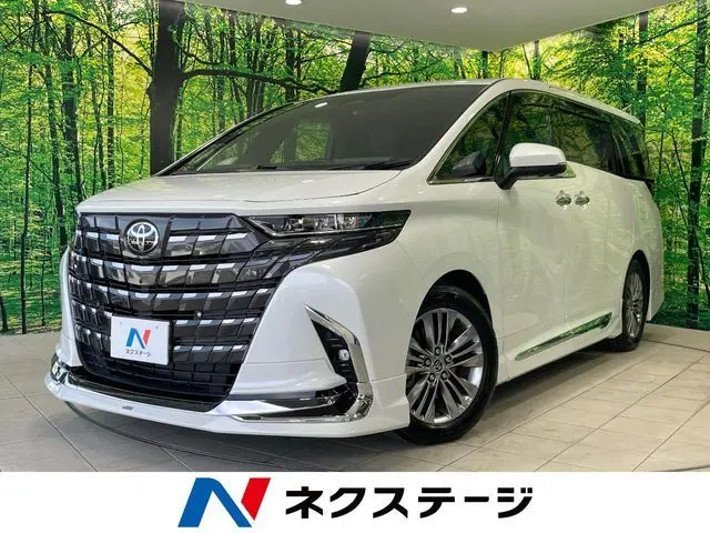 Toyota Alphard Hybrid photo 1