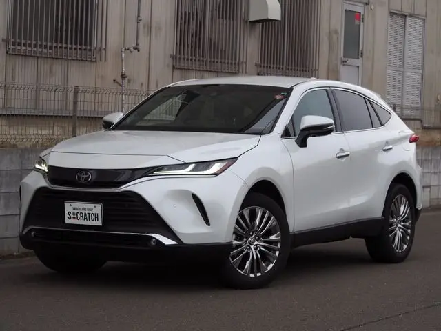 Toyota Harrier fotoğraf 1