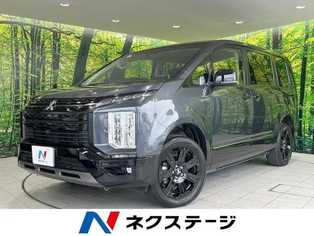 Mitsubishi Delica D:5
