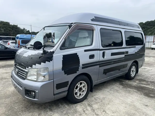 Nissan Caravan Coach