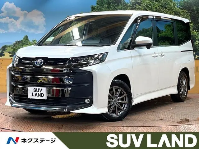 Toyota Noah fotoğraf 1