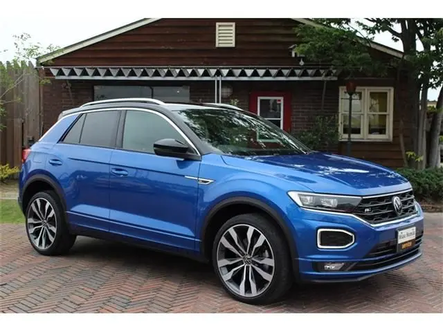 Volkswagen T-Roc fotoğraf 1