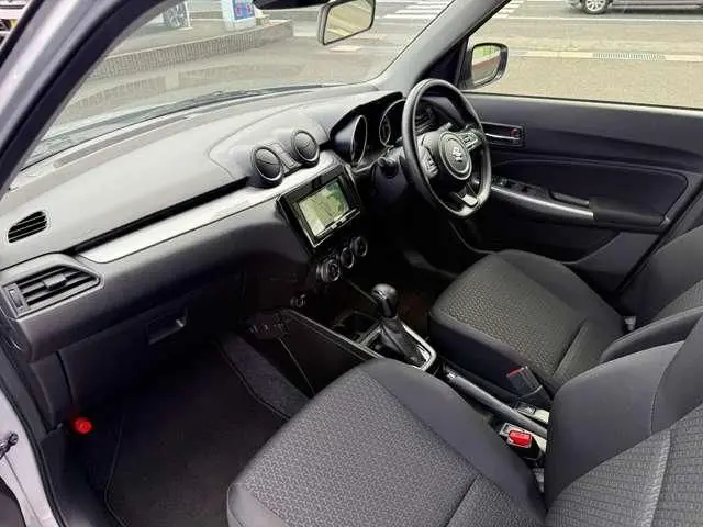 Suzuki Swift fotoğraf 10