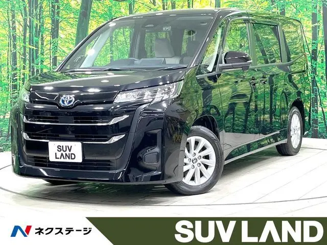 Toyota Noah fotoğraf 1