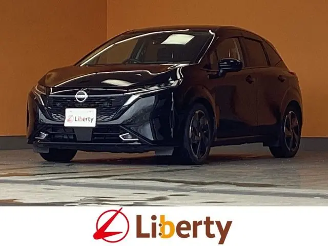 Nissan Aura