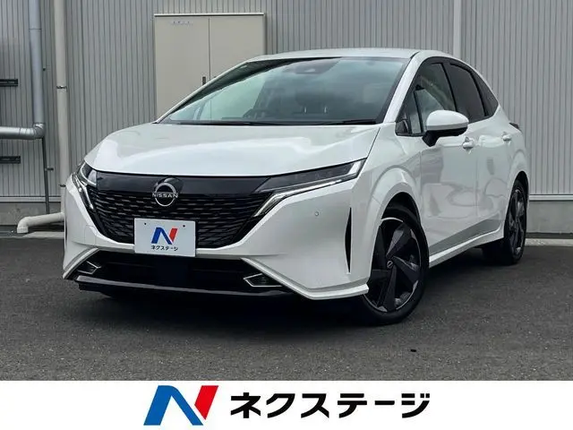Nissan Aura