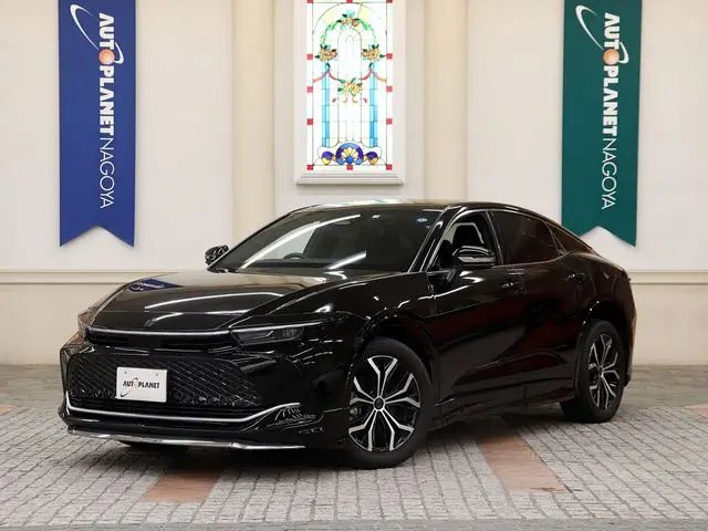 Toyota Crown Crossover