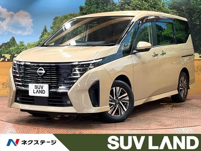 Nissan Serena fotoğraf 1