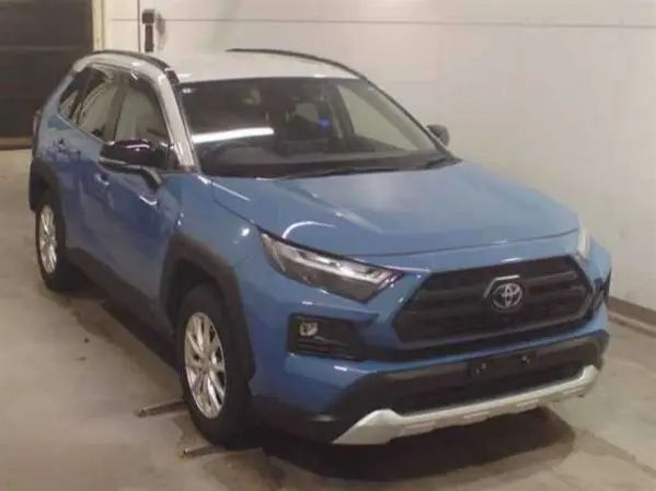 Toyota RAV4 photo 1