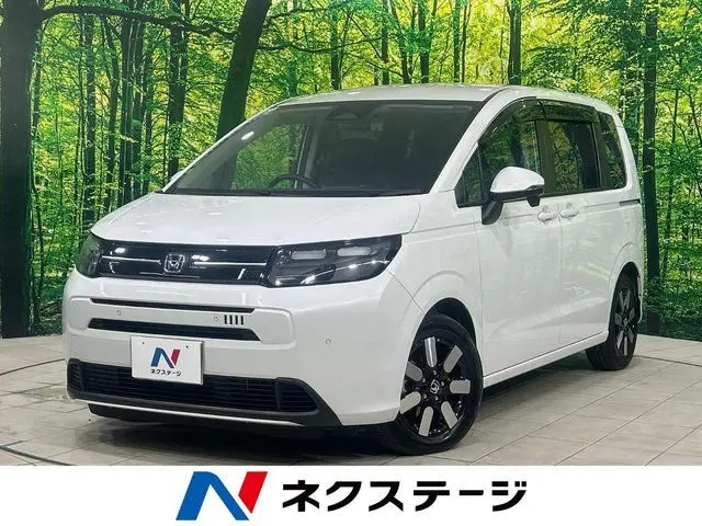Honda Freed e:HEV