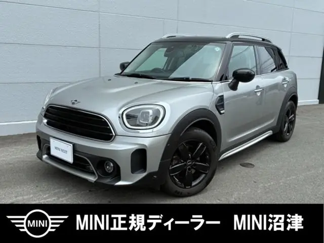 MINI Crossover