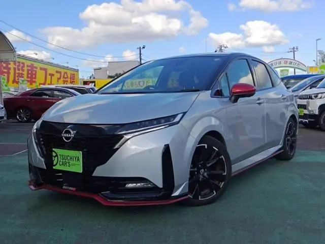 Nissan Aura